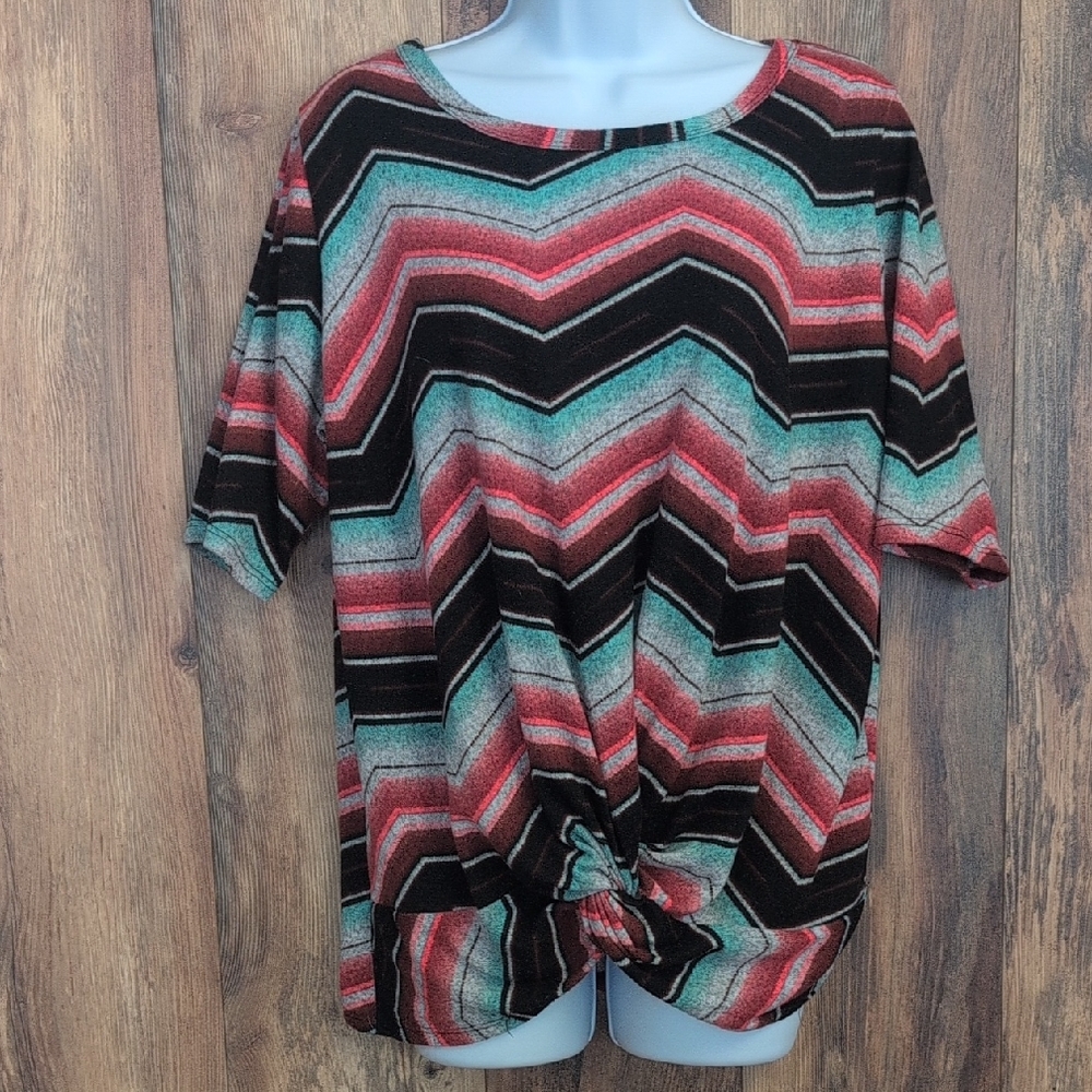 Lexington Avenue Chevron Striped Soft Sweather-like Top XL                 -D203